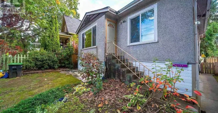 1000 East 21st Avenue, Vancouver, BC, V5V 1S8