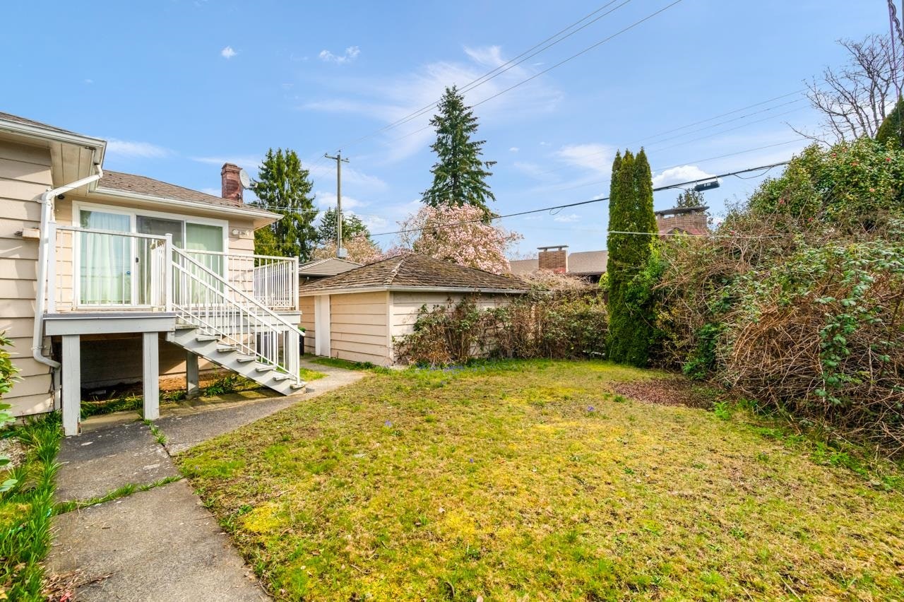 6872 Heather Street - 5