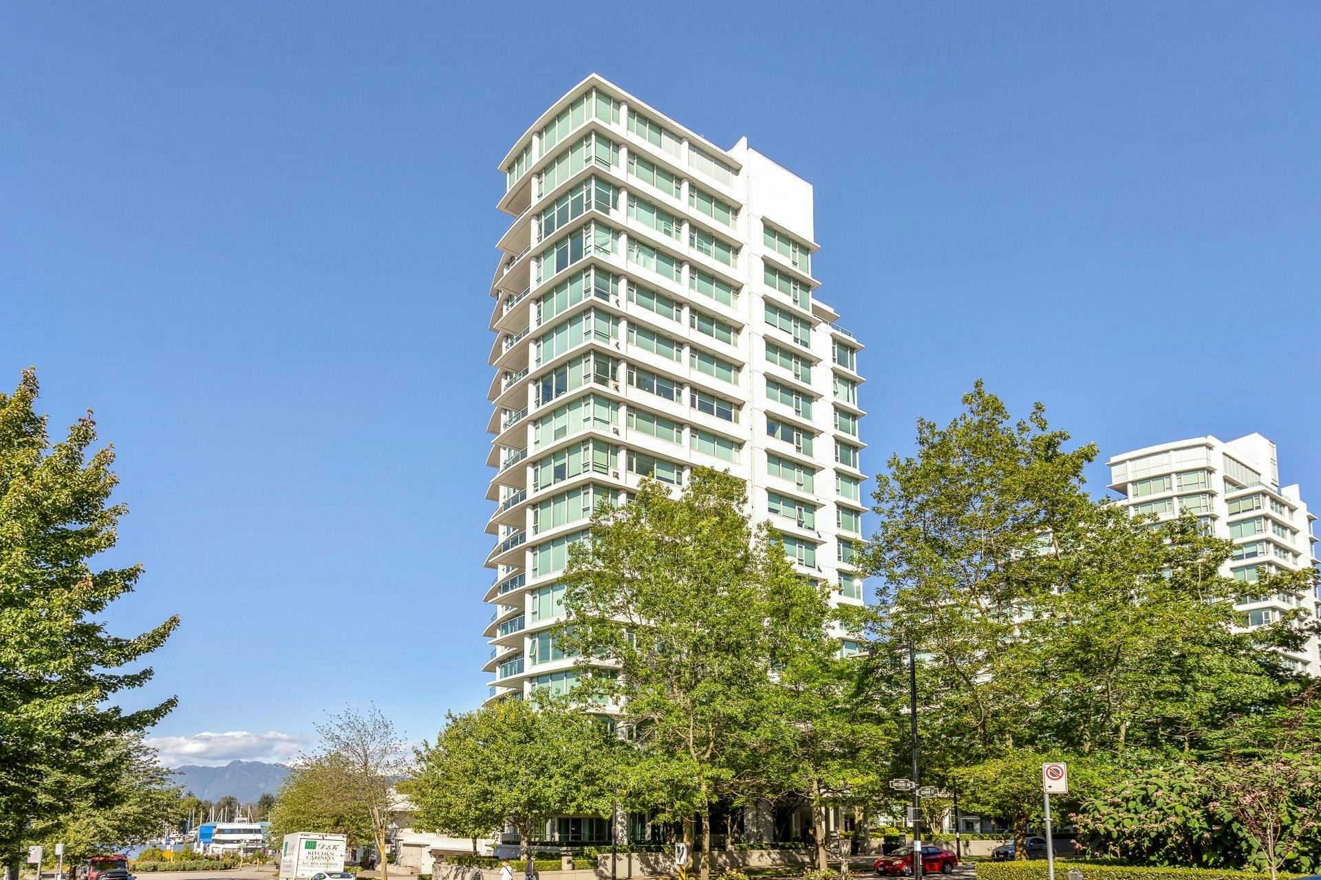 PH2-1777 Bayshore Drive - 3