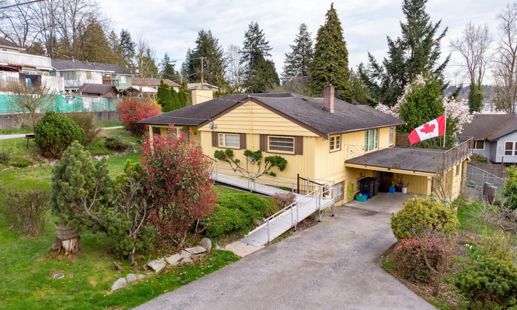1874 Hillside Avenue