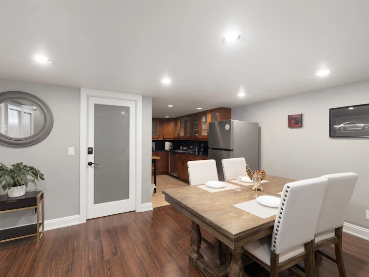 4050 St. Pauls Avenue, North Vancouver, BC, V7N 1T5 - 31