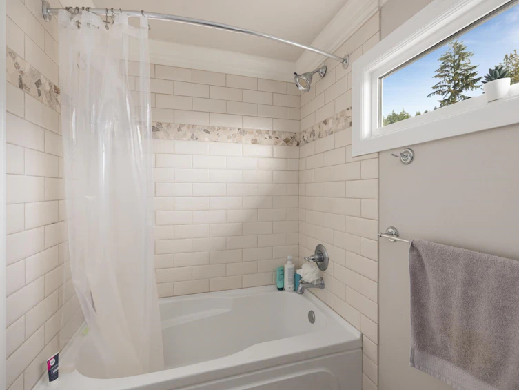 4050 St. Pauls Avenue, North Vancouver, BC, V7N 1T5 - 34