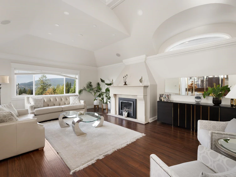 4050 St. Pauls Avenue, North Vancouver, BC, V7N 1T5 - 10