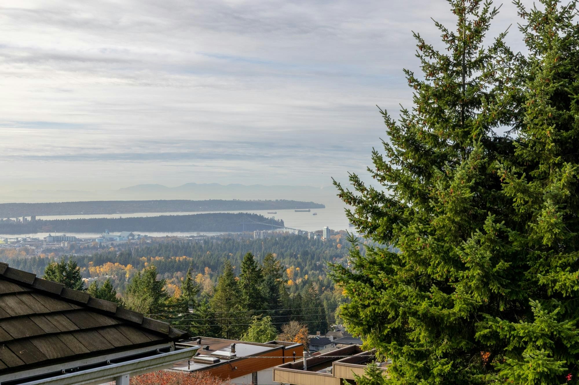 4050 St. Pauls Avenue, North Vancouver, BC, V7N 1T5 - 8