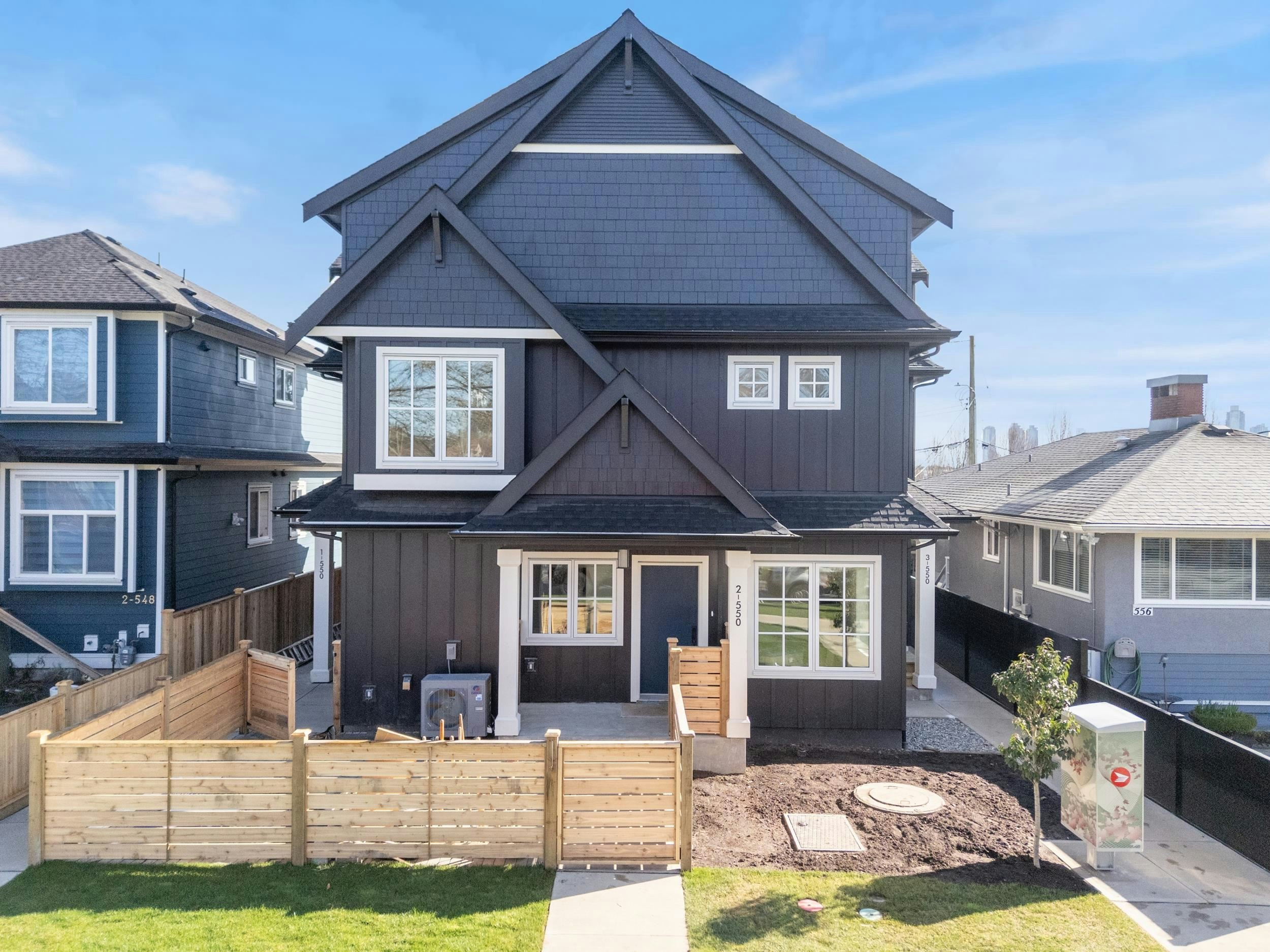 3-550 Kaslo Street, Vancouver, BC, V5K 3Z2