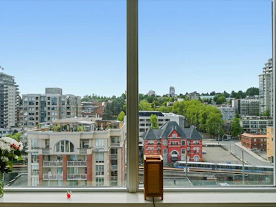 1504-668 Columbia Street - 4