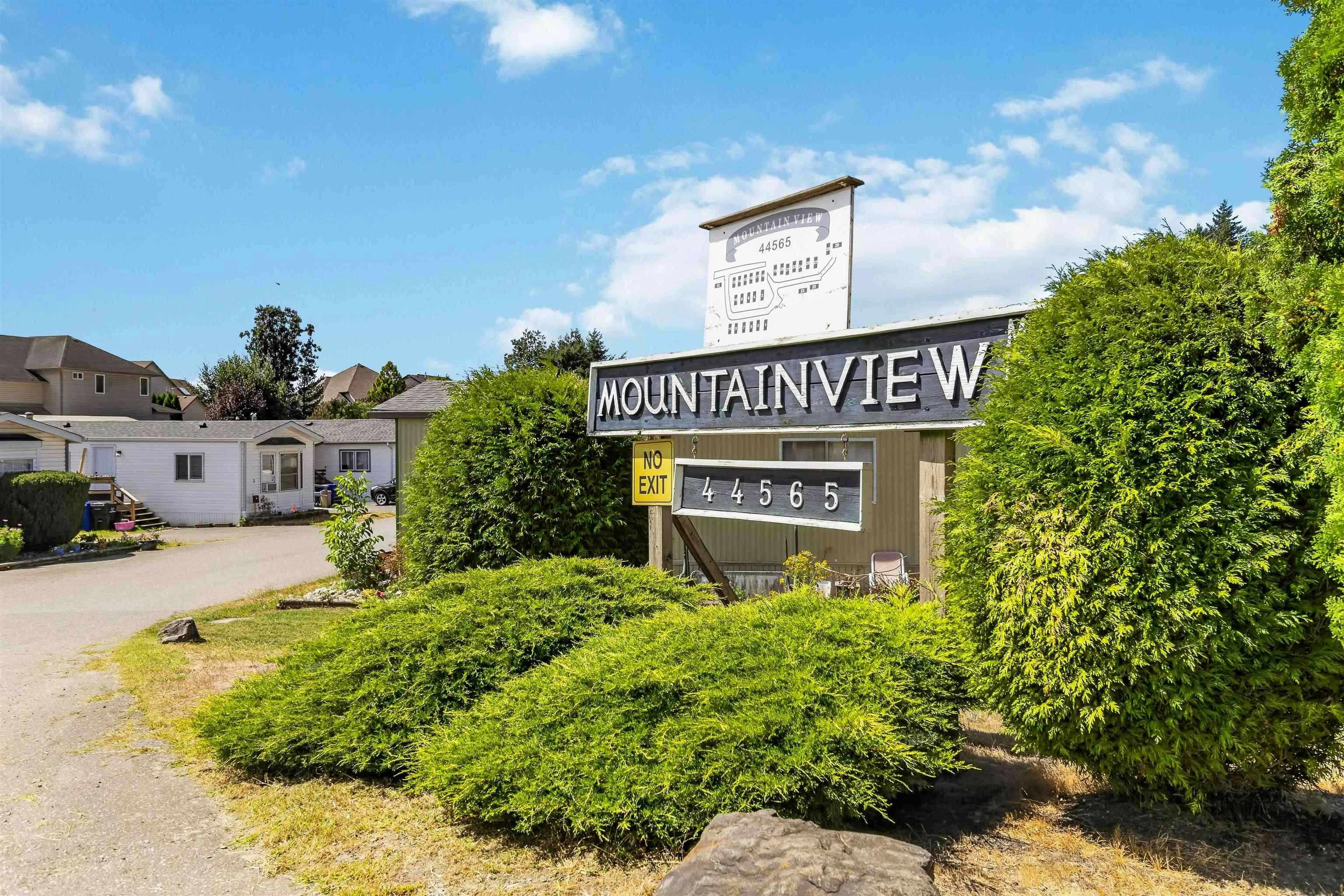 22-44565 Monte Vista Drive, Chilliwack, BC, V2R 5Y4