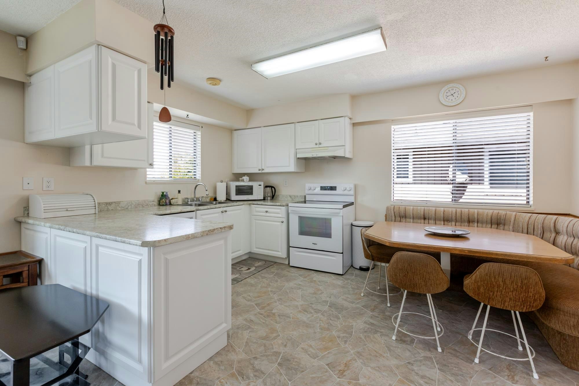 9075 117 Street, Delta, BC, V4C 7L6 - 8