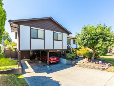 9075 117 Street - 2