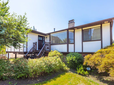 9075 117 Street - 3
