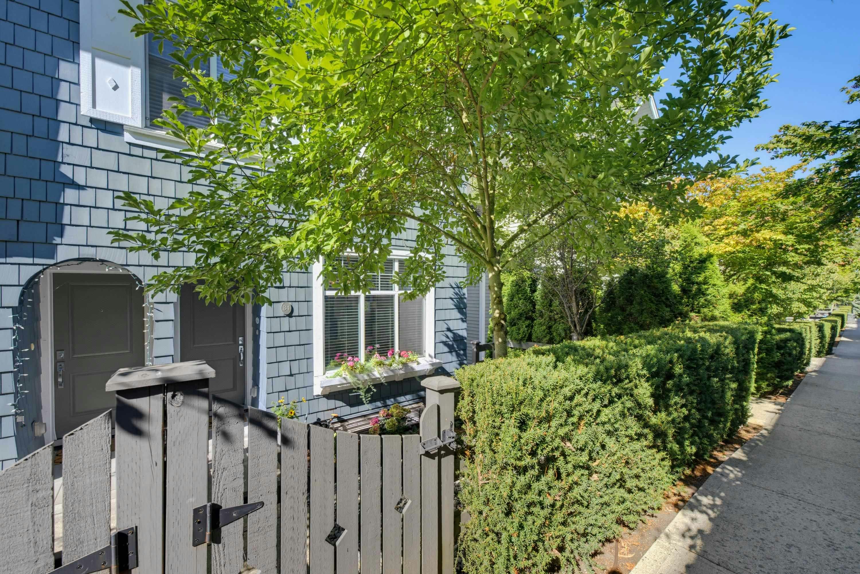 84-15268 28 Avenue - 3