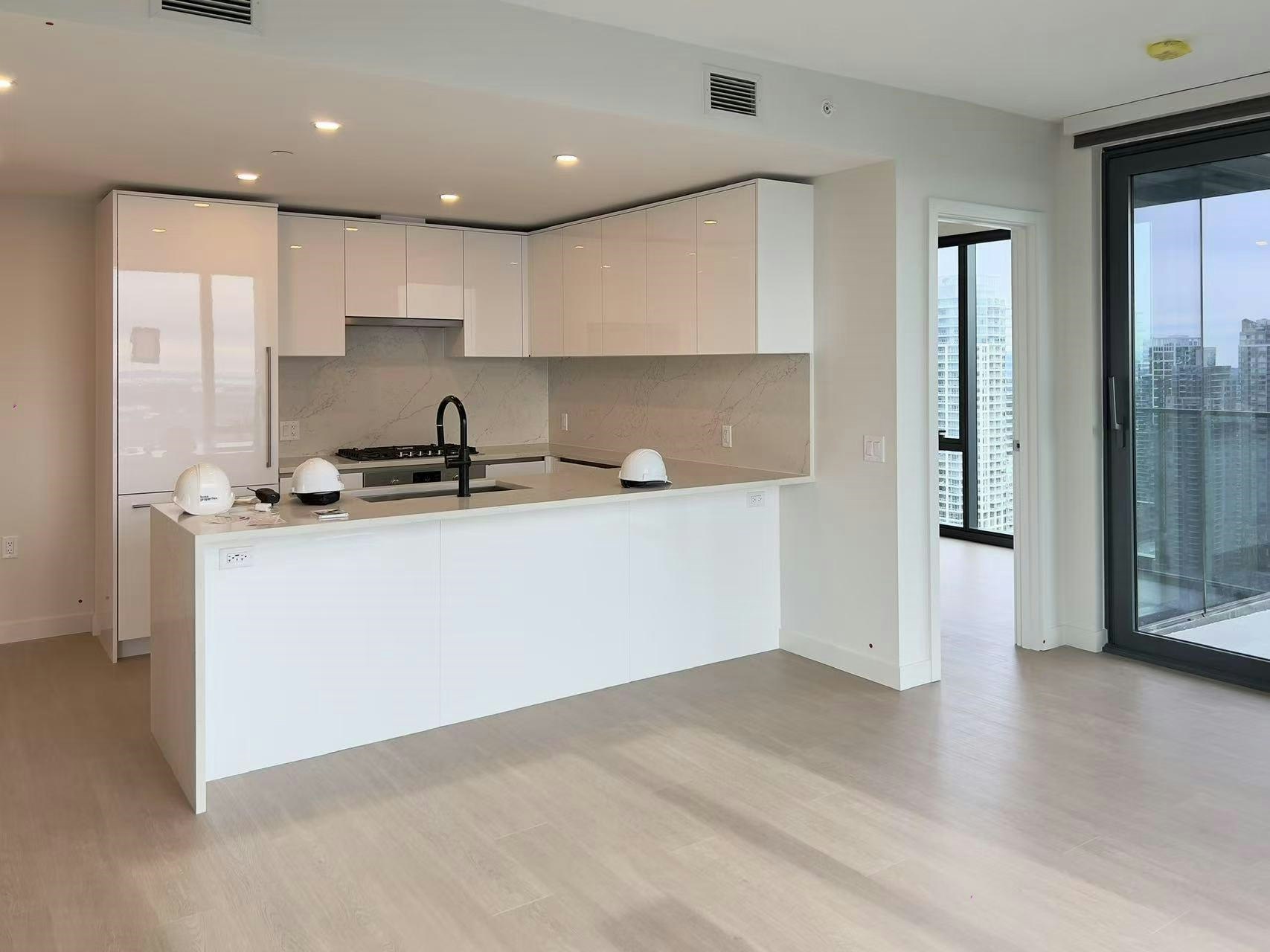 5987 Wilson Avenue, Burnaby, BC, V5H 0L7 - 3