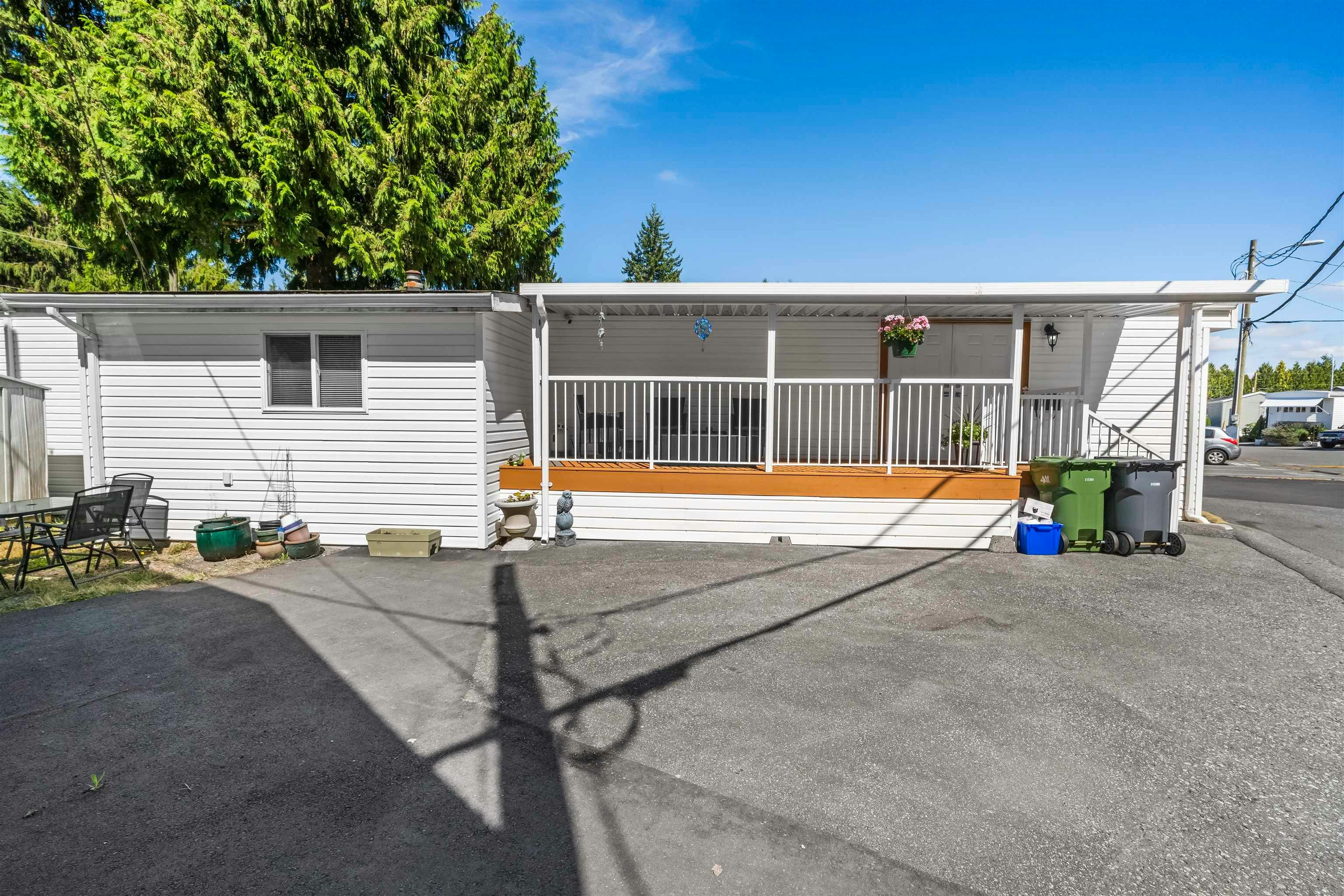 20-24330 Fraser Highway - 2