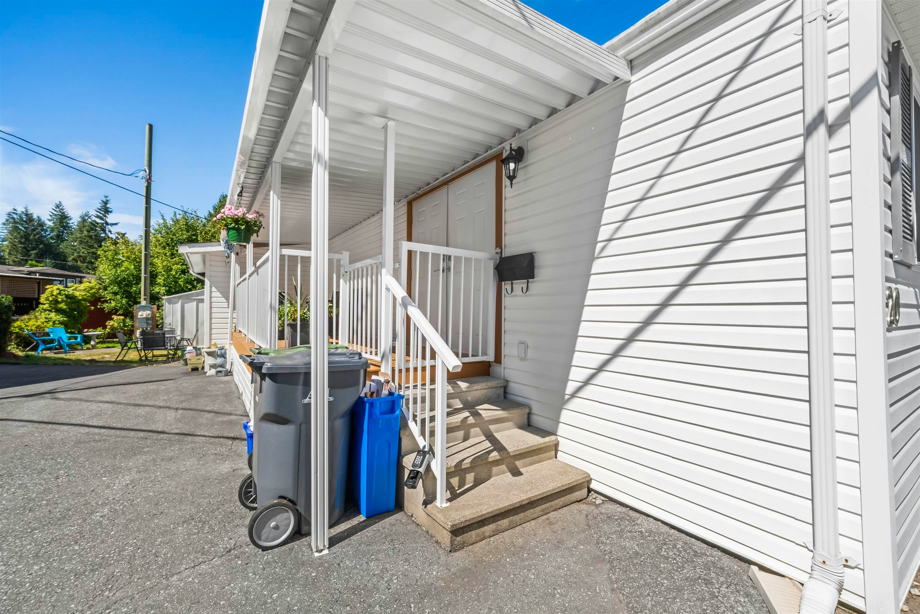 20-24330 Fraser Highway - 4