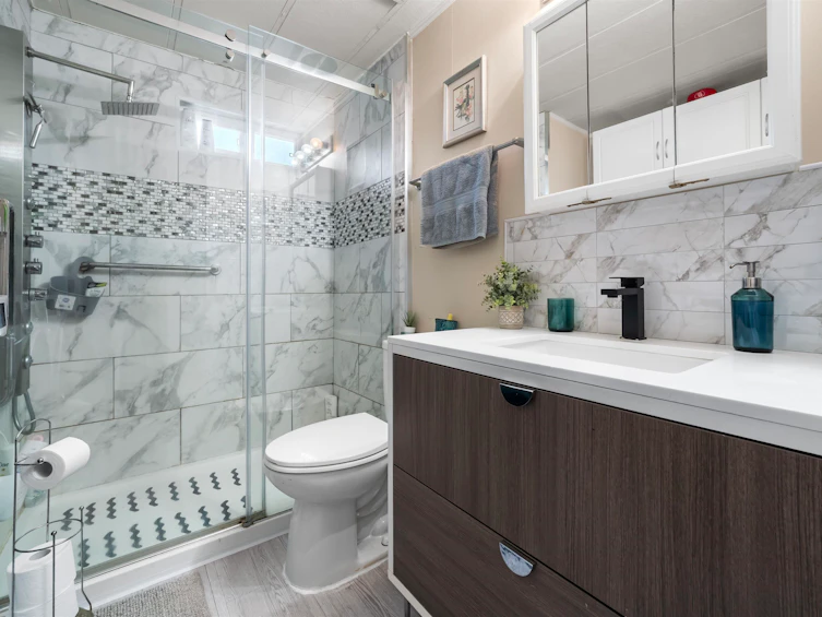 20-24330 Fraser Highway, Langley, BC, V2Z 1N2 - 22