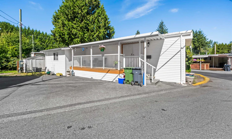 20-24330 Fraser Highway