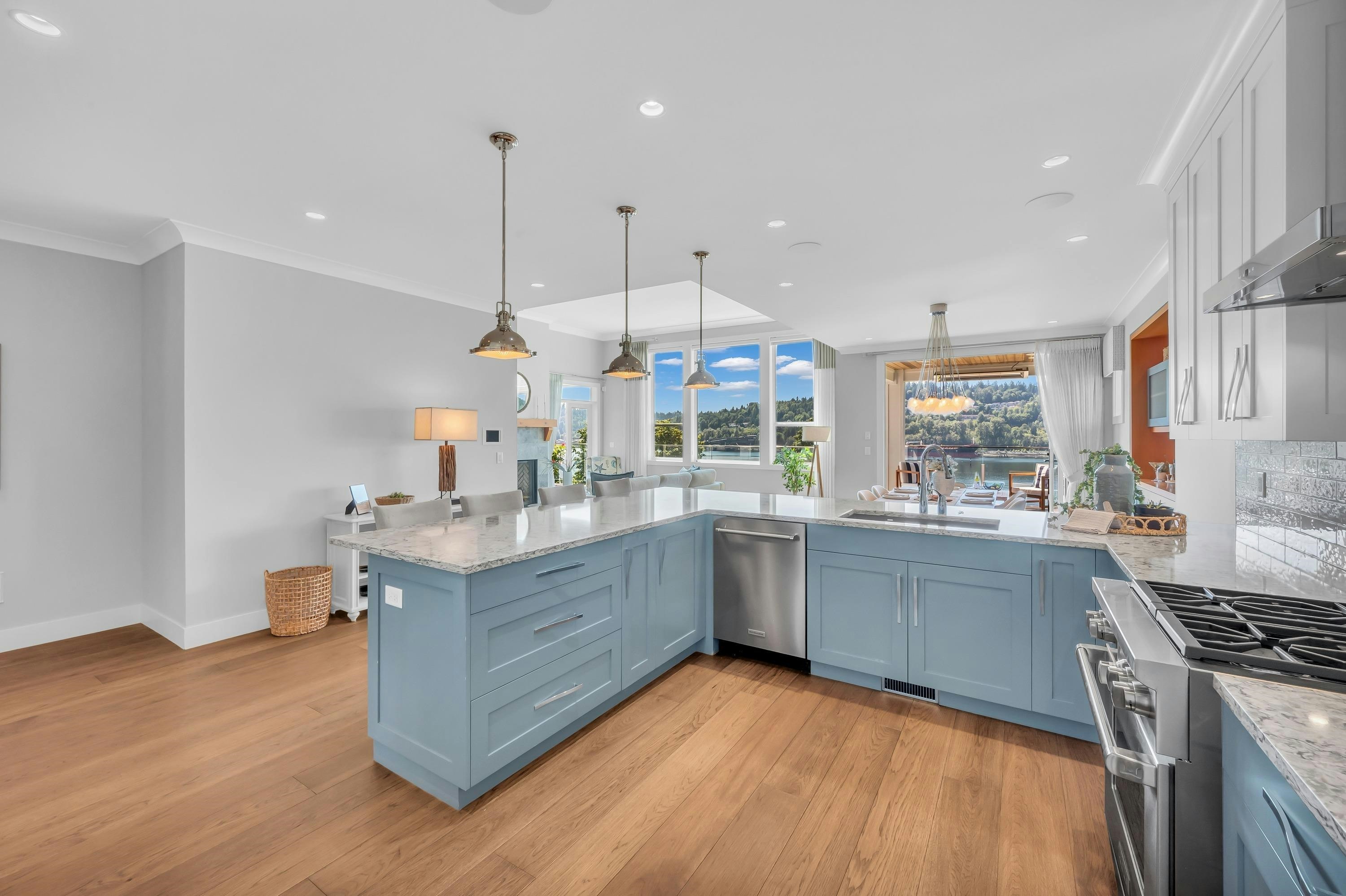 1126 Ioco Road, Port Moody, BC, V3H 2X1 - 13
