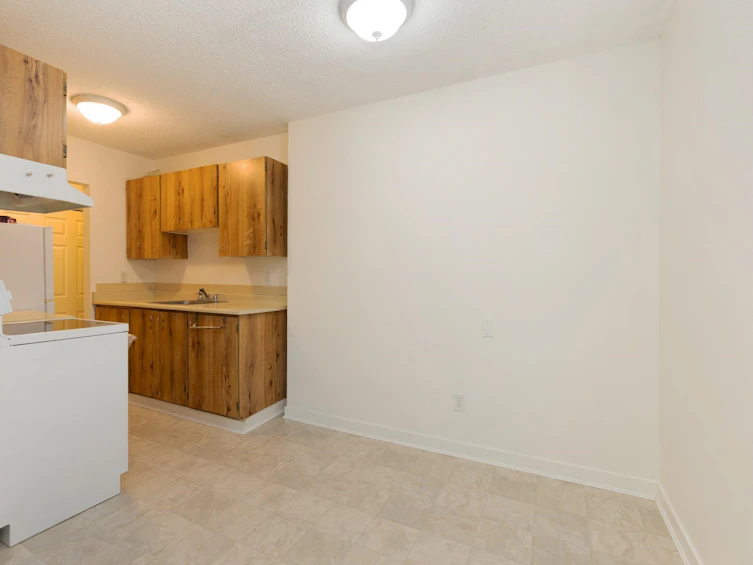301-535 Blue Mountain Street, Coquitlam, BC, V3J 4R2 - 8