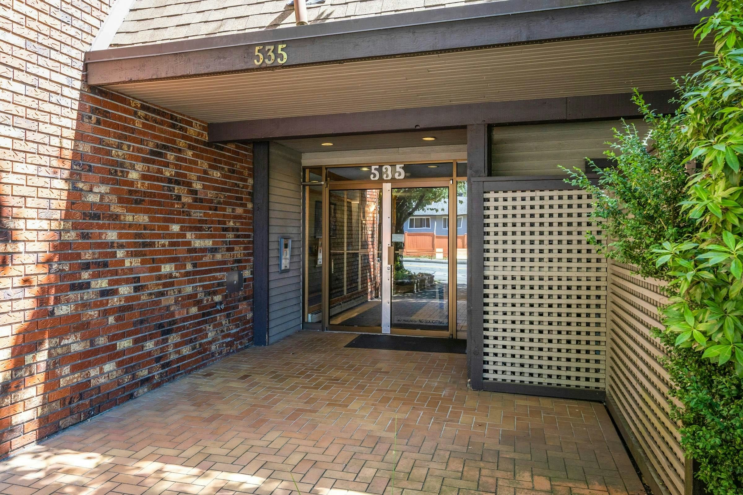 301-535 Blue Mountain Street, Coquitlam, BC, V3J 4R2 - 2