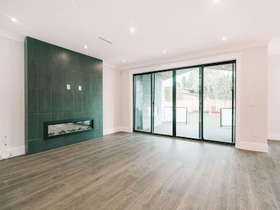 306 Eighth Avenue - 4