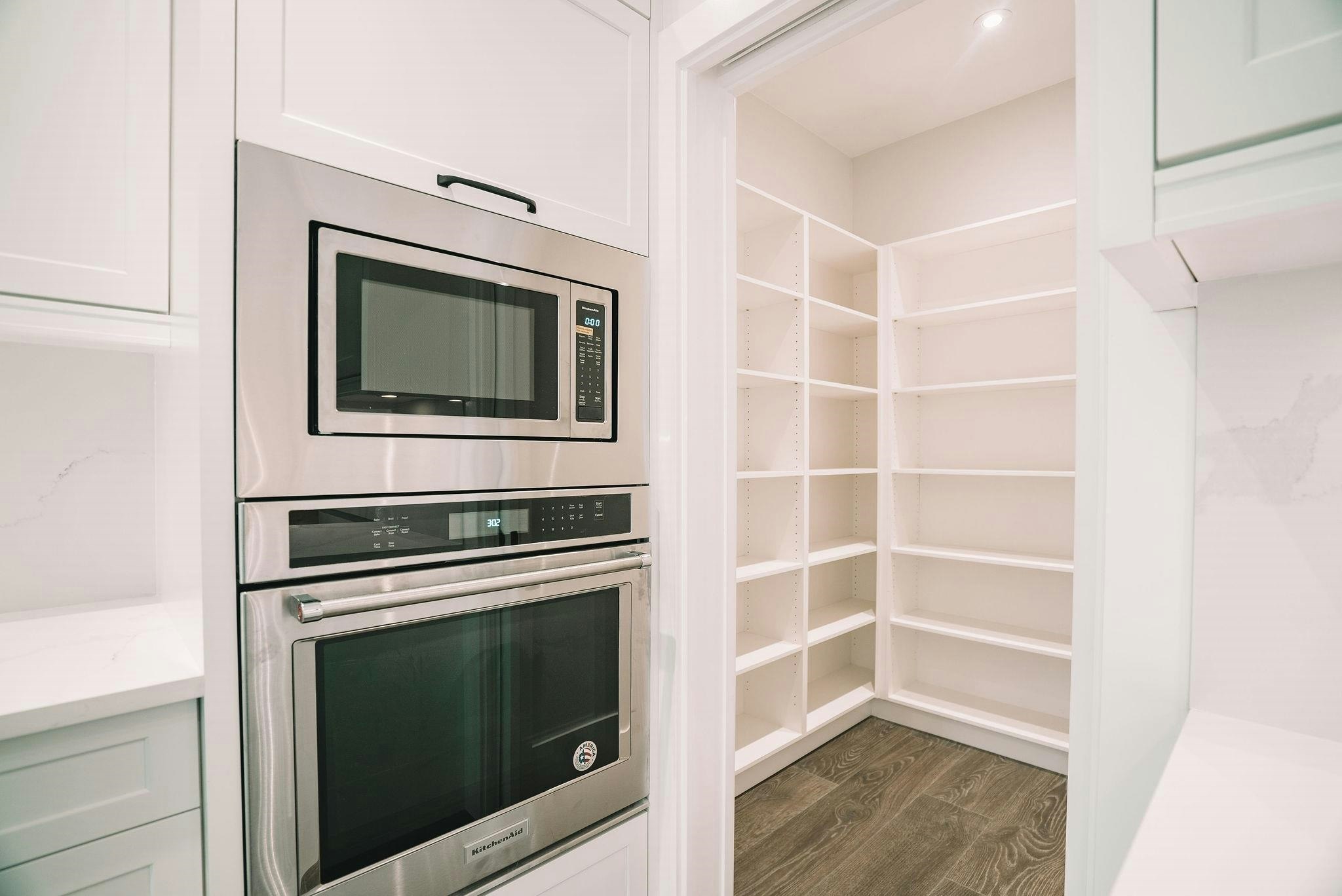 306 Eighth Avenue, New Westminster, BC, V3L 1Y2 - 11