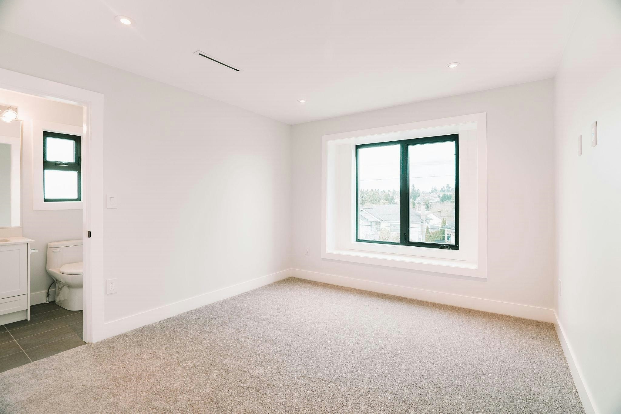 306 Eighth Avenue, New Westminster, BC, V3L 1Y2 - 32