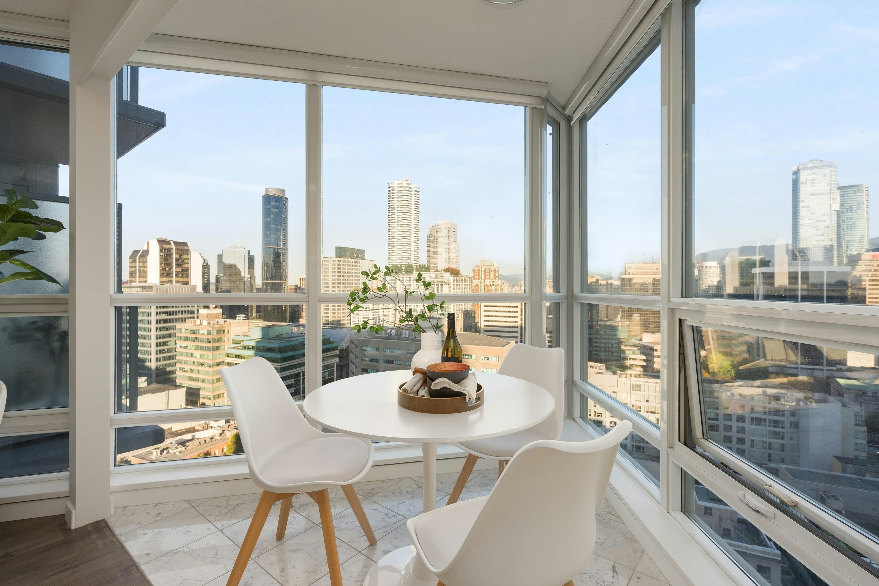 2110-833 Seymour Street - 4