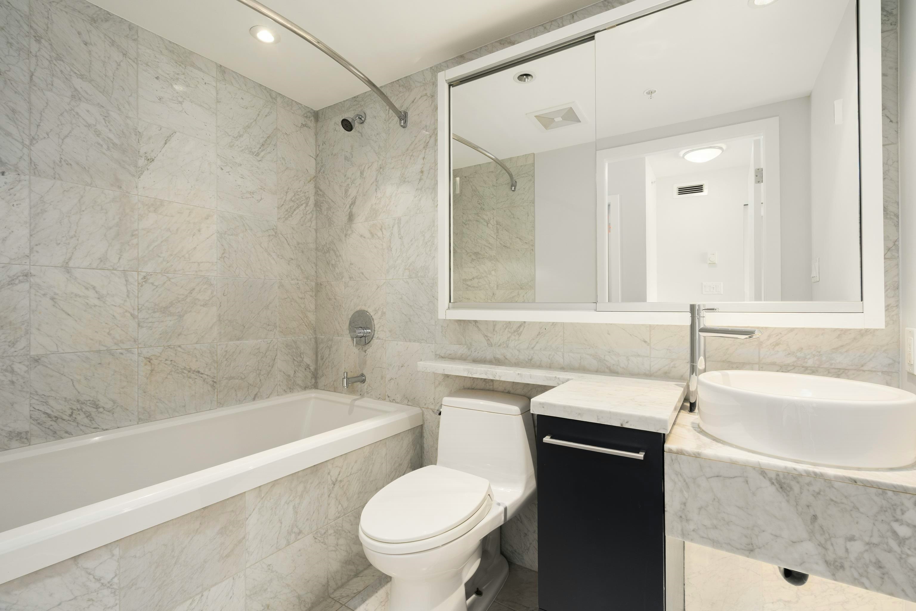 2110-833 Seymour Street, Vancouver, BC, V6B 0G4 - 19