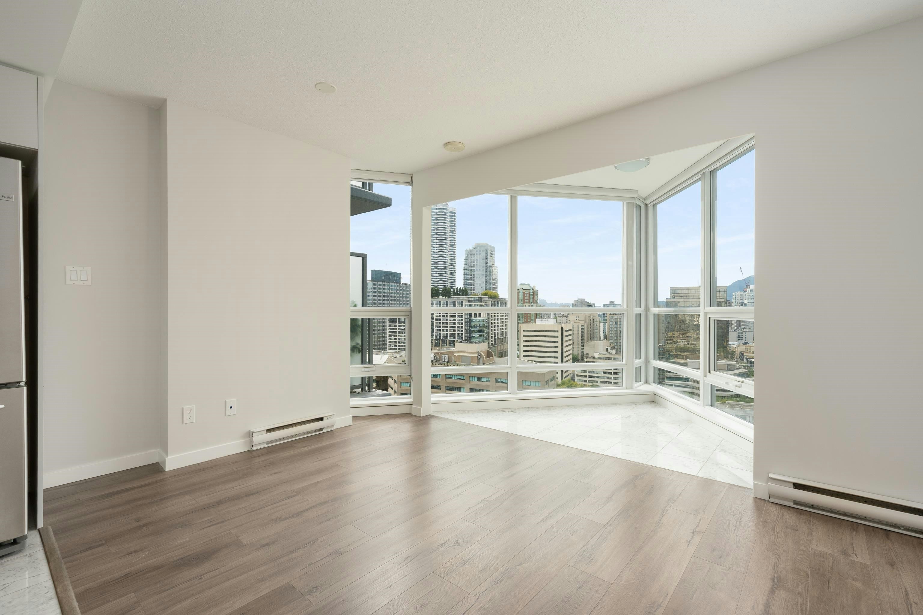 2110-833 Seymour Street, Vancouver, BC, V6B 0G4 - 6