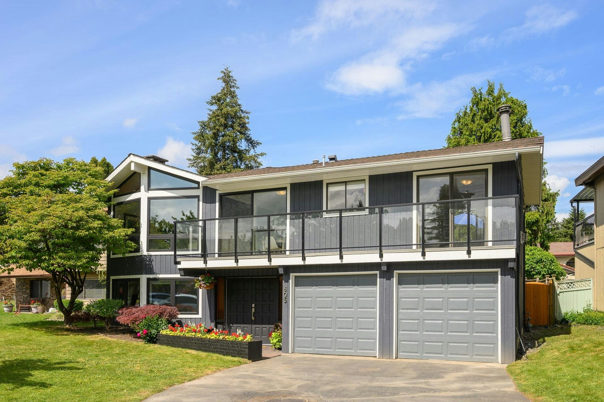605 Allison Place, New Westminster, BC, V3L 5C1