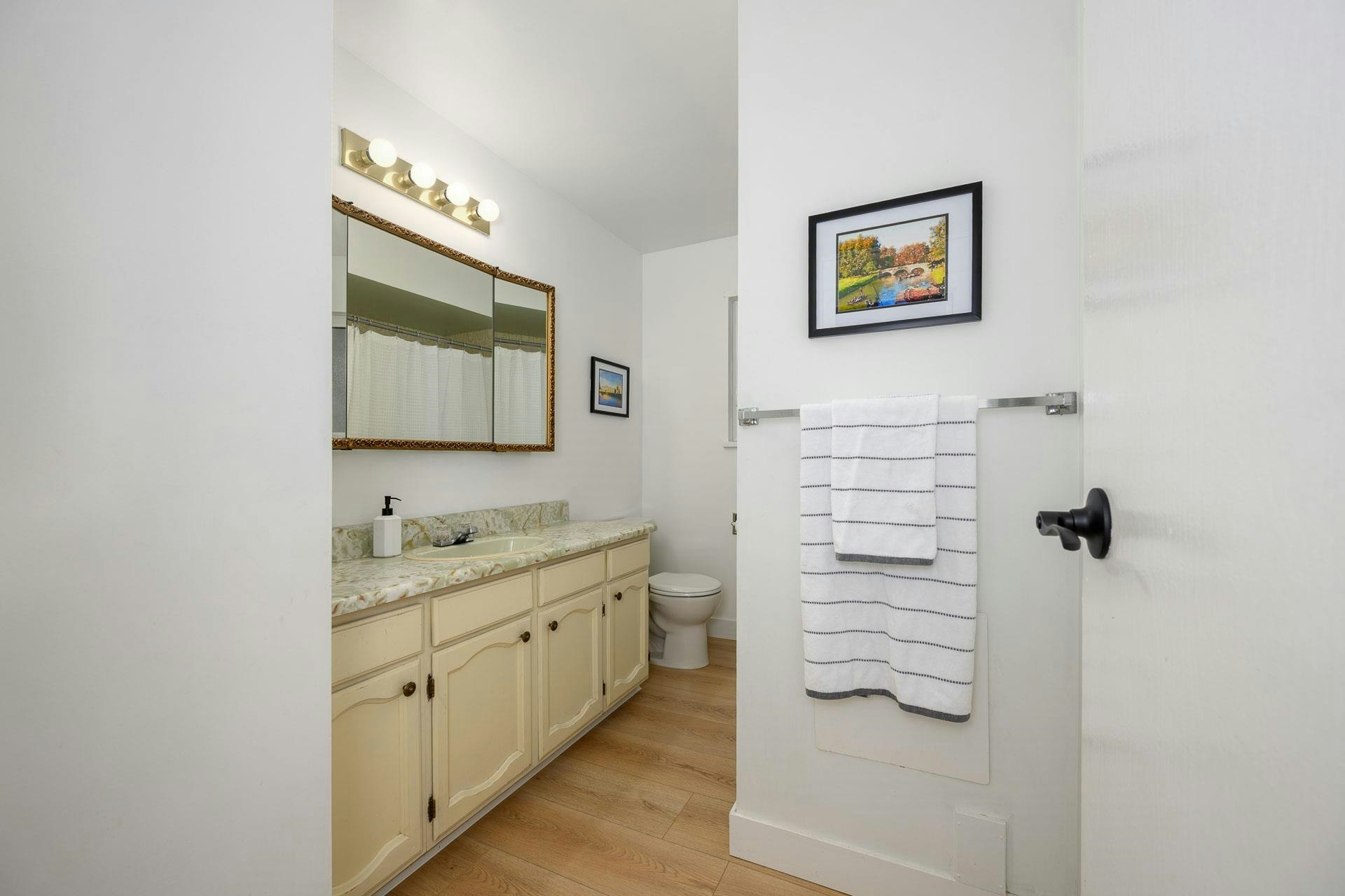 605 Allison Place, New Westminster, BC, V3L 5C1 - 15