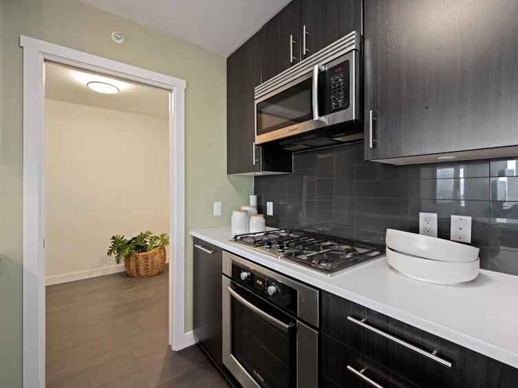 1808-608 Belmont Street, New Westminster, BC, V3M 0G8 - 6