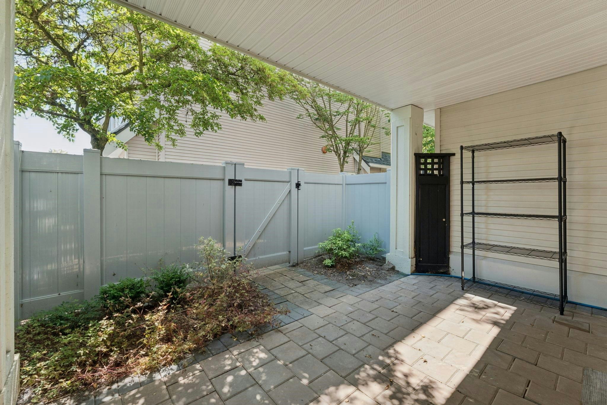 6702 Village Green, Burnaby, BC, V5E 4K7 - 25