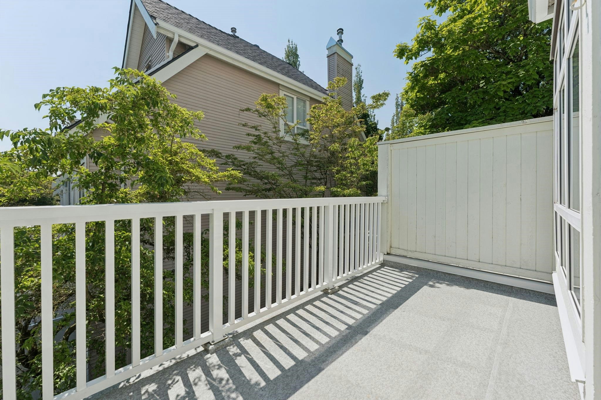 6702 Village Green, Burnaby, BC, V5E 4K7 - 16