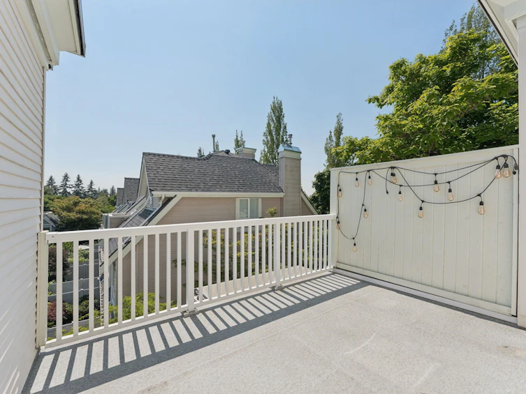 6702 Village Green, Burnaby, BC, V5E 4K7 - 14