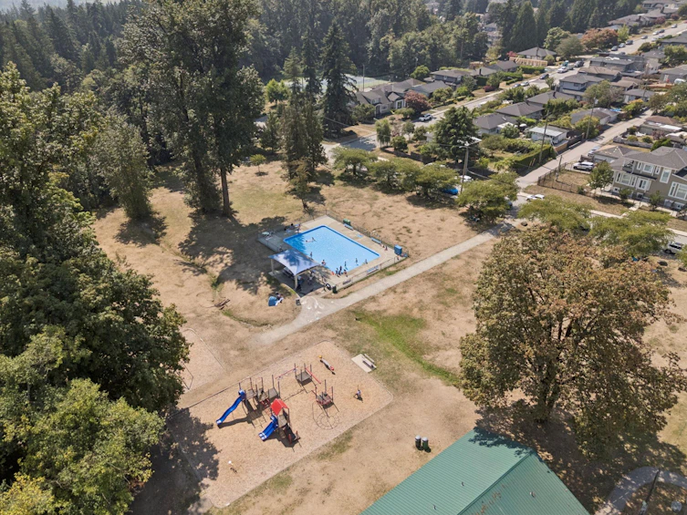 6702 Village Green, Burnaby, BC, V5E 4K7 - 32