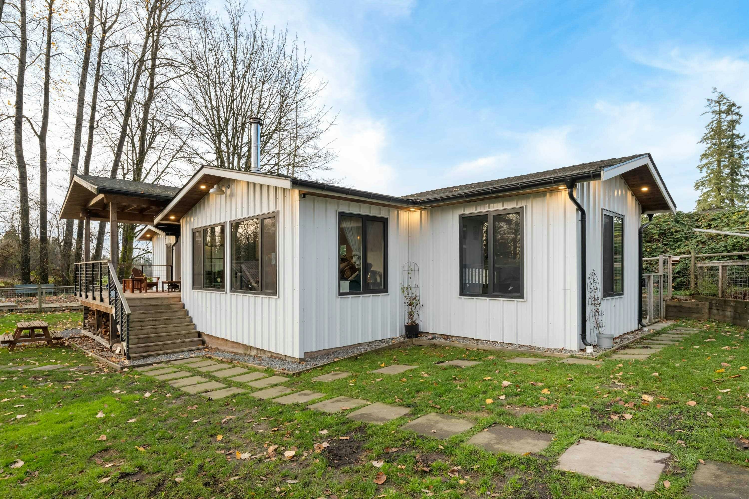 6271 272 Street, Langley, BC, V4W 1P6 - 6