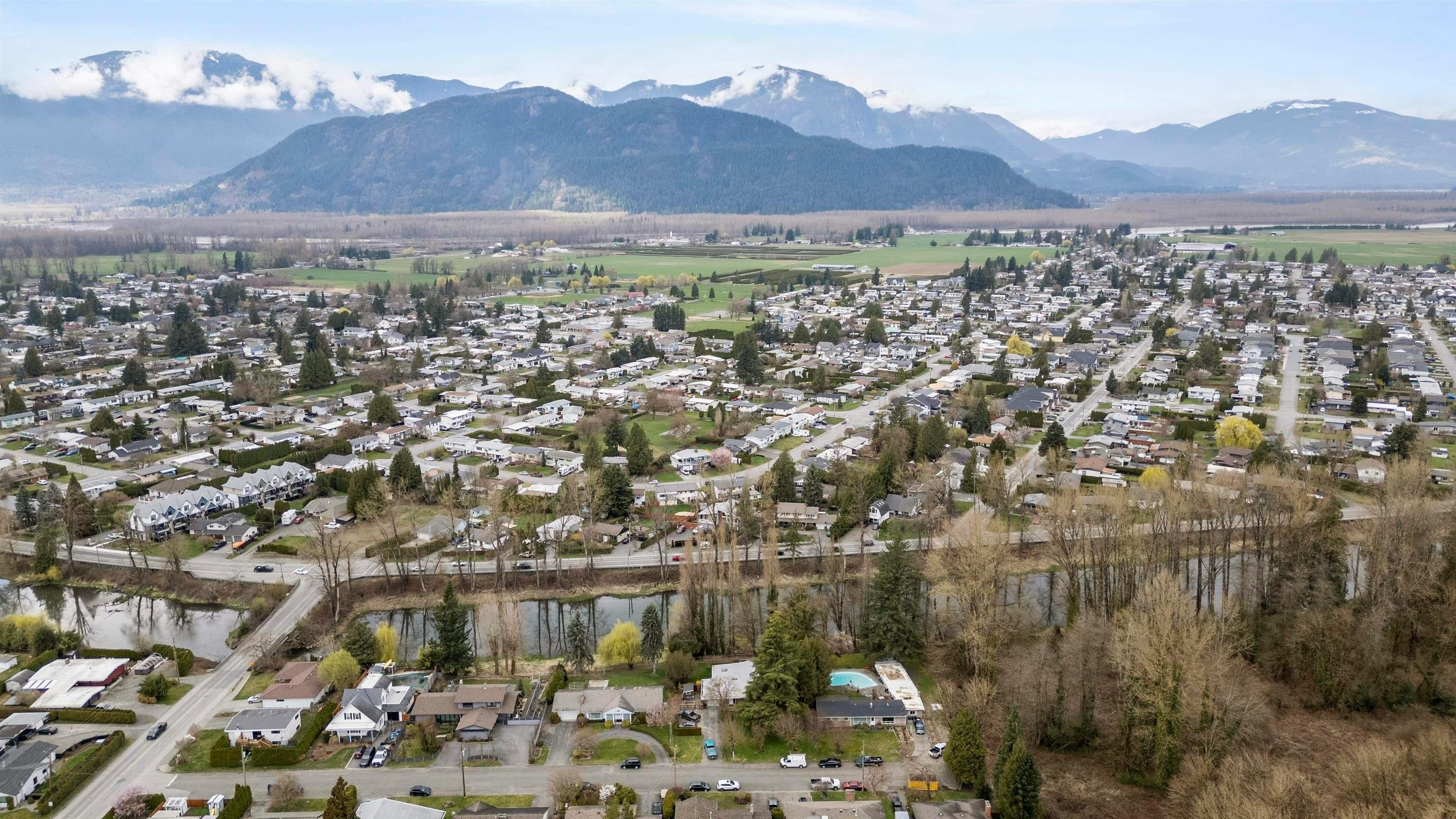 46589 Riverside Drive, Chilliwack, BC, V2P 3M1 - 37
