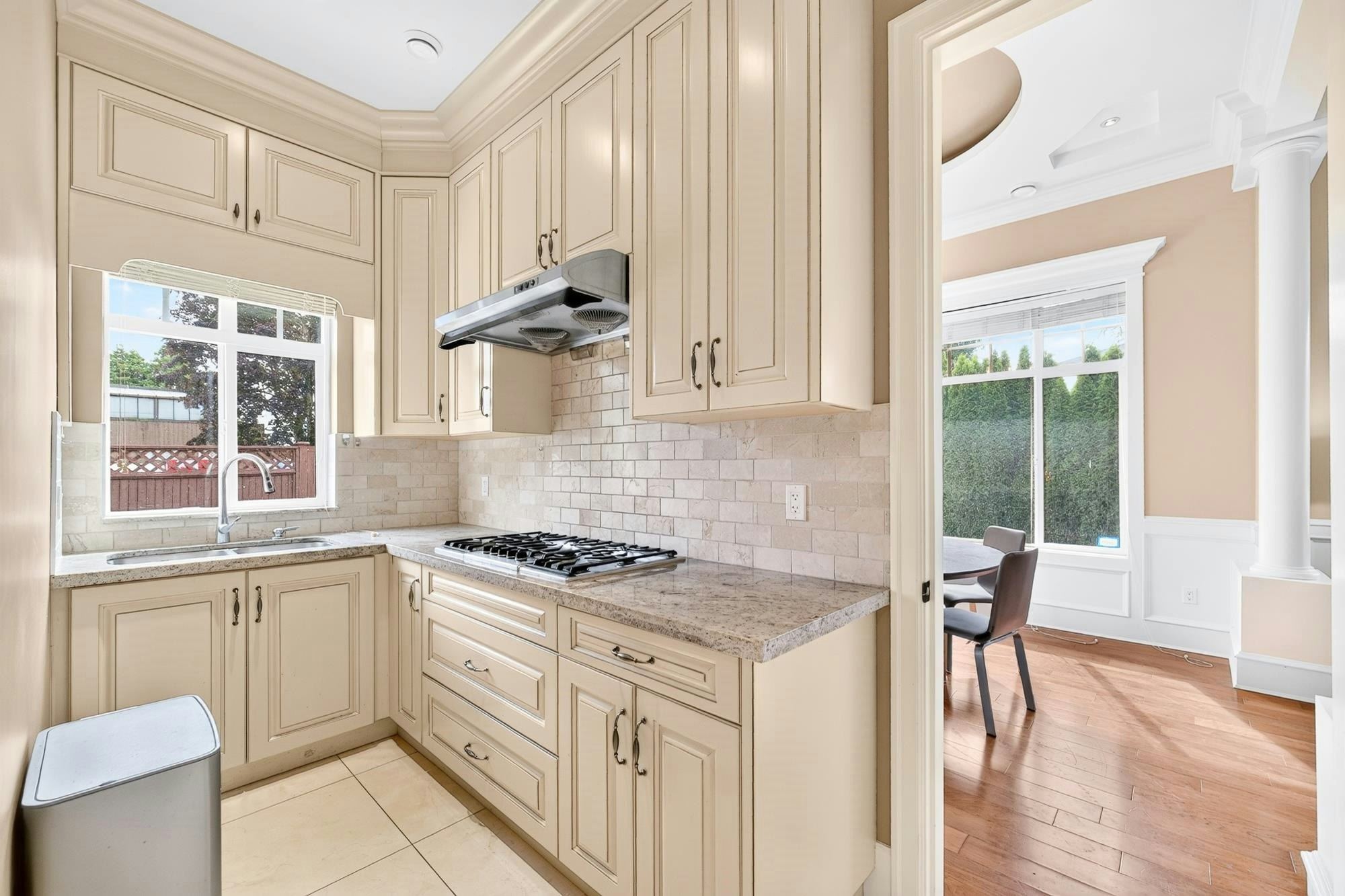 9491 Glenbrook Drive, Richmond, BC, V7A 1X9 - 10