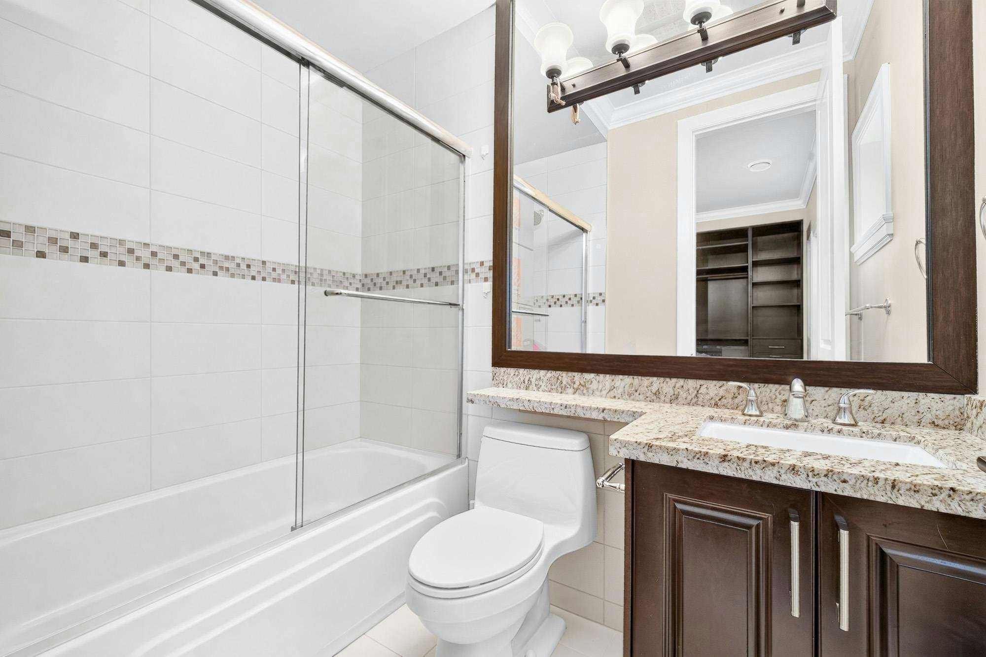 9491 Glenbrook Drive, Richmond, BC, V7A 1X9 - 32