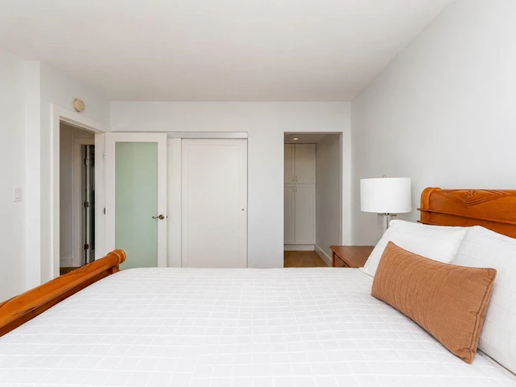 1104-114 W Keith Road, North Vancouver, BC, V7M 3C9 - 22