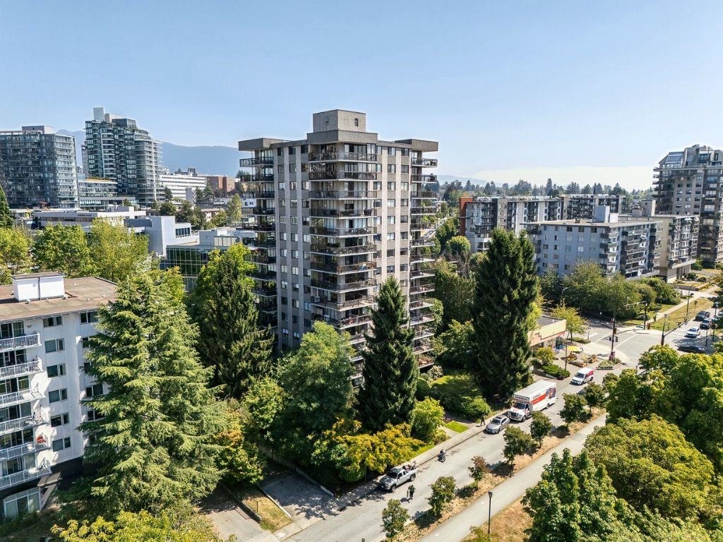 1104-114 W Keith Road, North Vancouver, BC, V7M 3C9 - 33