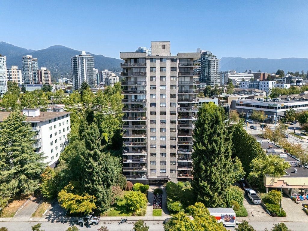 1104-114 W Keith Road, North Vancouver, BC, V7M 3C9 - 34