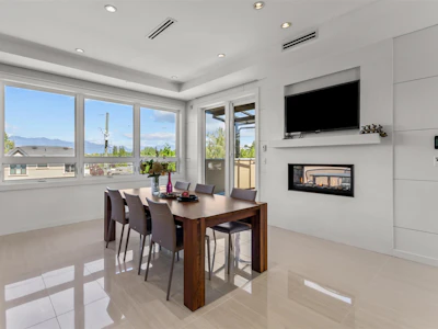 2507 Edgar Crescent - 5