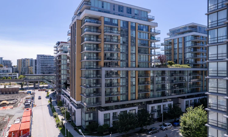 1002-3200 Corvette Way