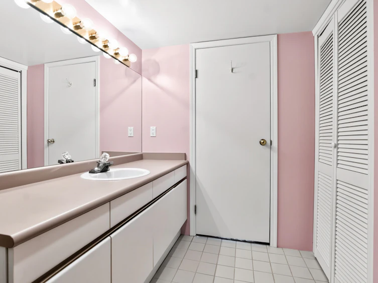 1802-8 Laguna Court, New Westminster, BC, V3M 6M6 - 25