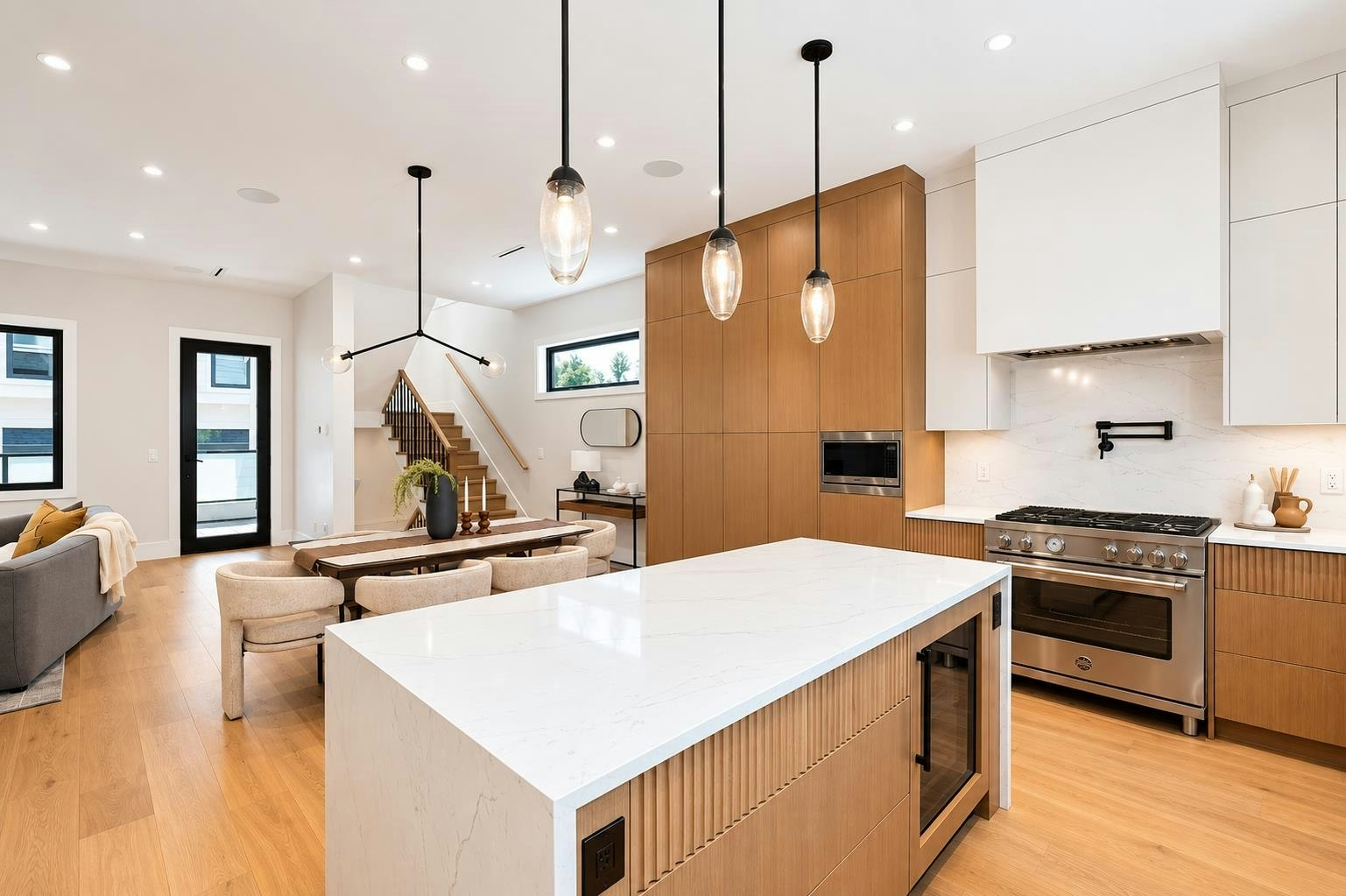 4-3874 Winlake Crescent - 4