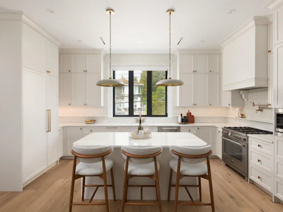 4-3874 Winlake Crescent - 4