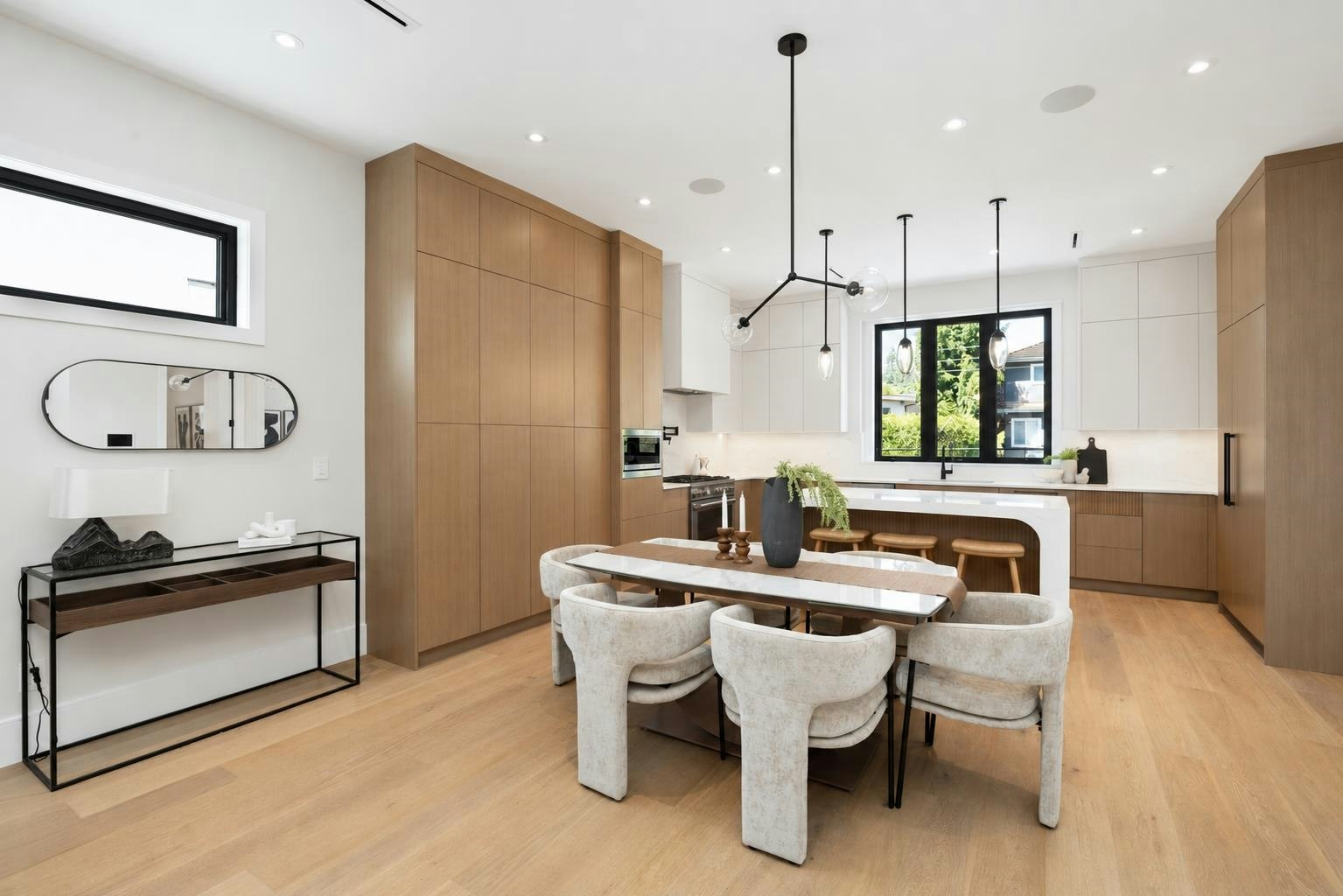 4-3874 Winlake Crescent - 2