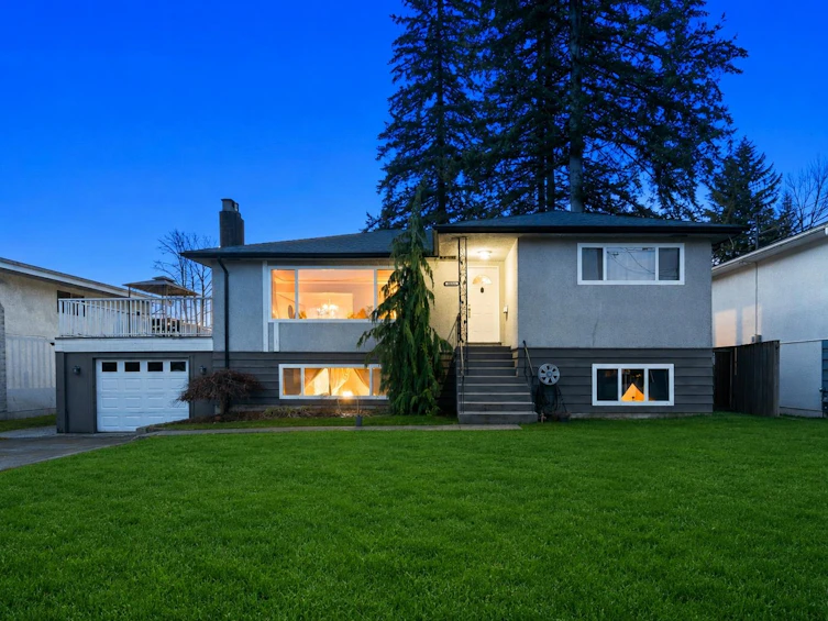 3949 Sefton Street, Port Coquitlam, BC, V3B 3S2
